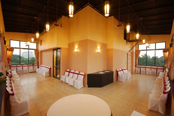 Time Square Business Hotel, Kochi 4